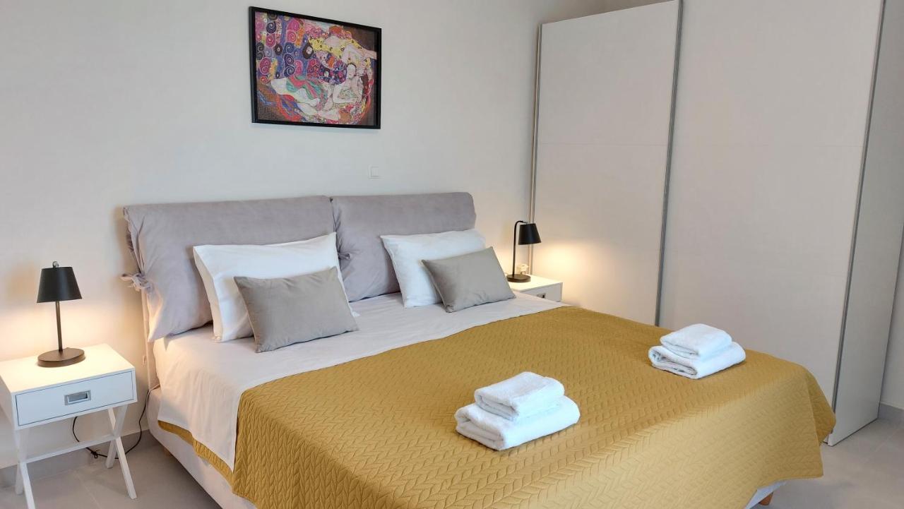 Kontis Apts Appartement Pelekas Buitenkant foto