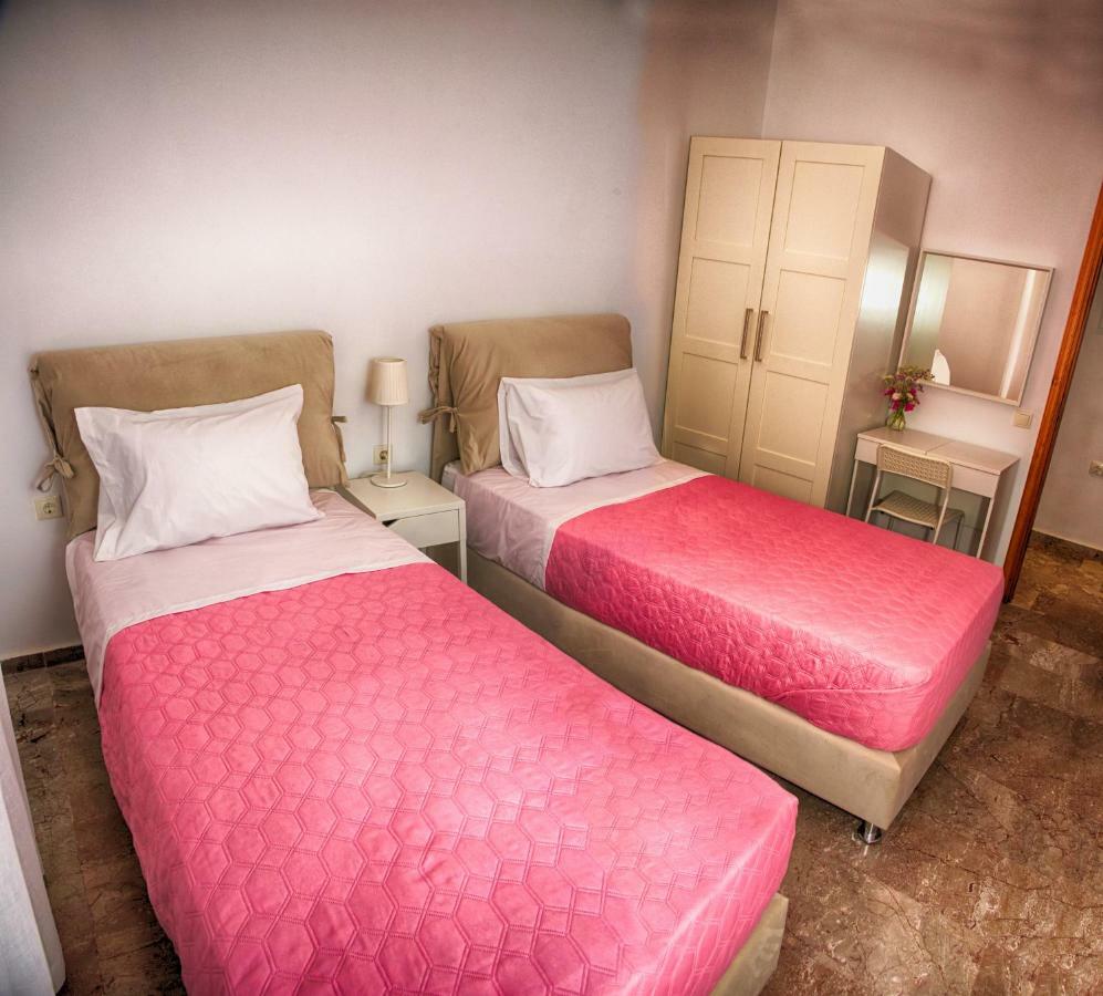 Kontis Apts Appartement Pelekas Buitenkant foto