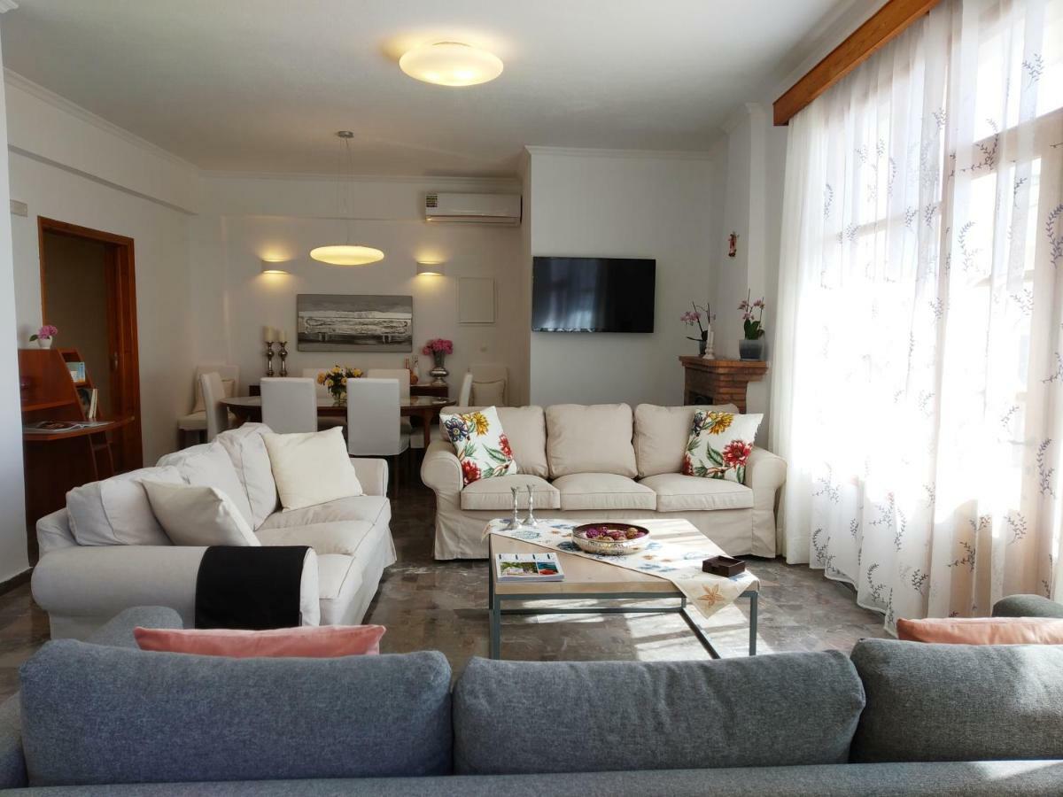 Kontis Apts Appartement Pelekas Buitenkant foto